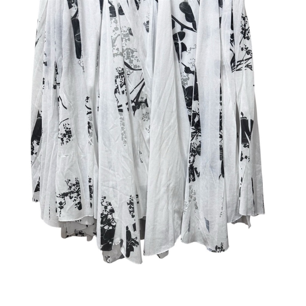 Ricki’s Floral Midi Skirt White Boho Print Cottagecore Fairycore Minimalist - Picture 3 of 7